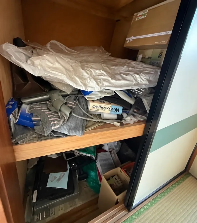 前橋市・押し入れの作業前